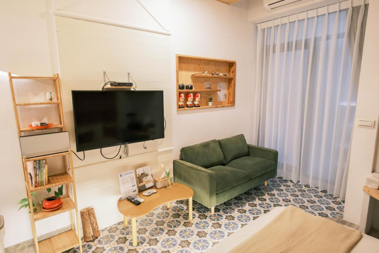 South Gate Home Stay Tainan Dış mekan fotoğraf